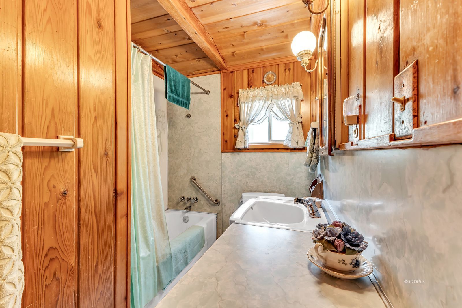 Property Photo 37