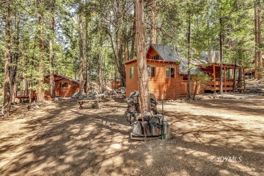 feature listing property photo