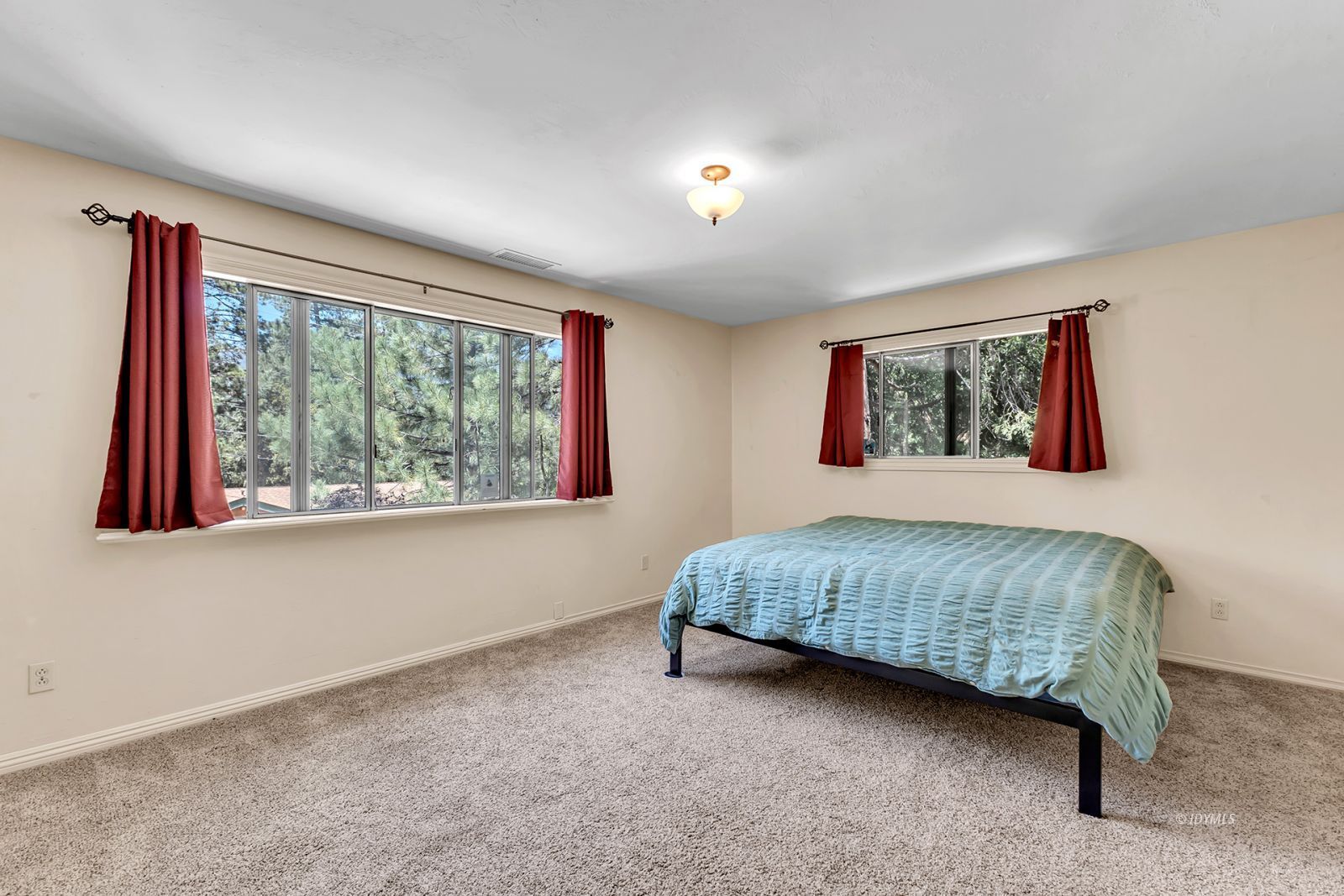 Property Photo 39