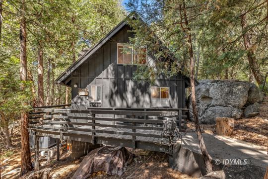 feature listing property photo