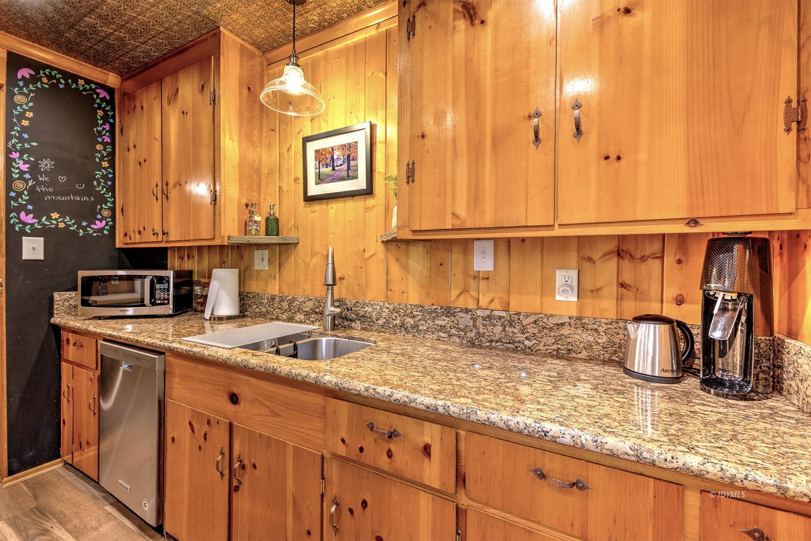 Property Photo 23