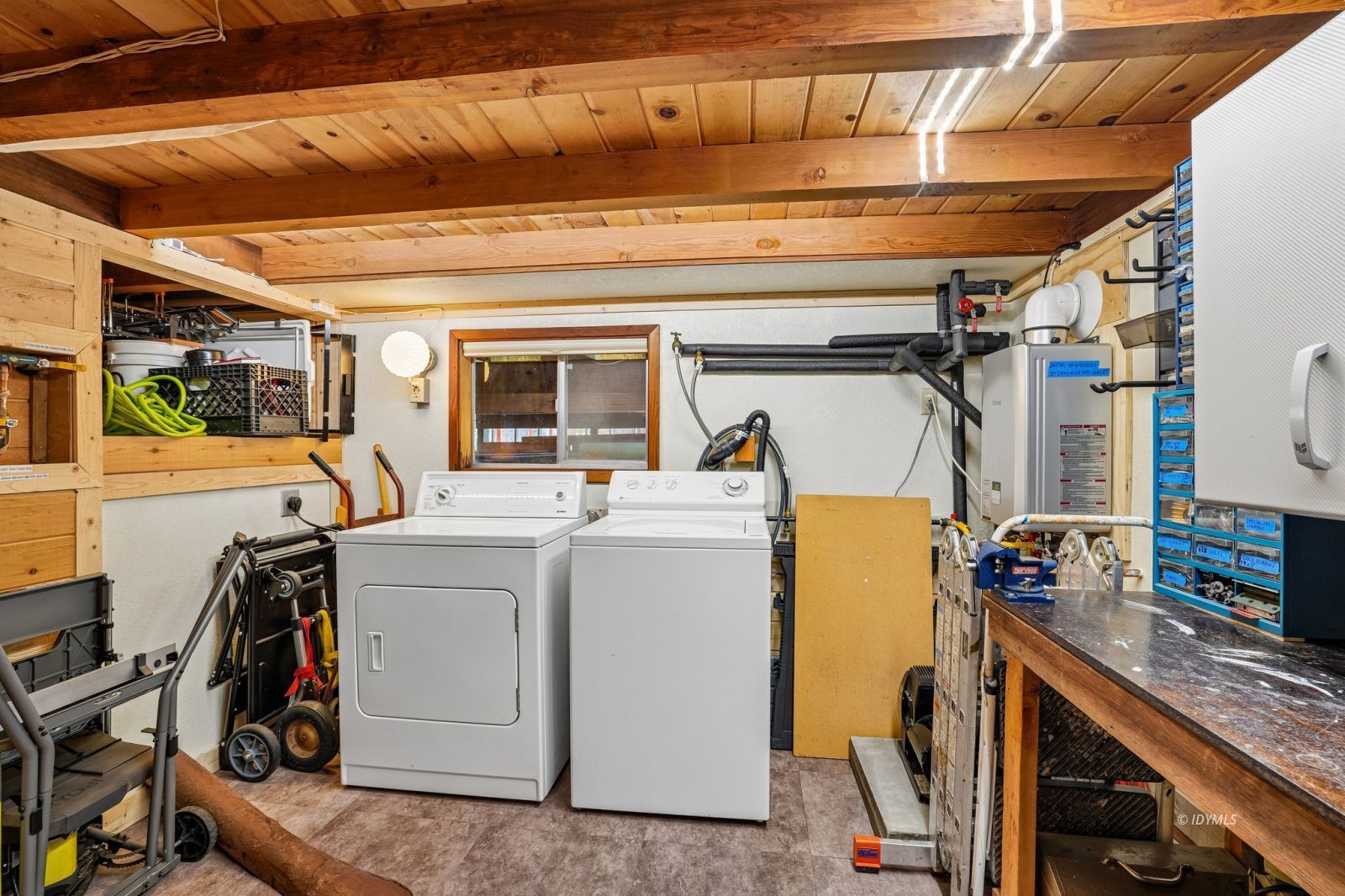 Property Photo 25