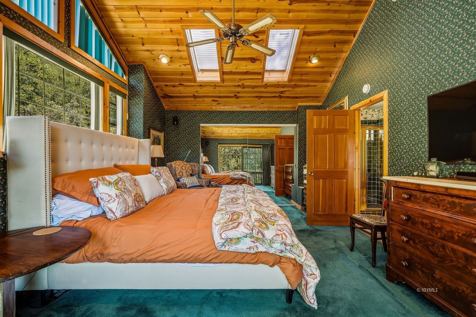 Property Photo 37
