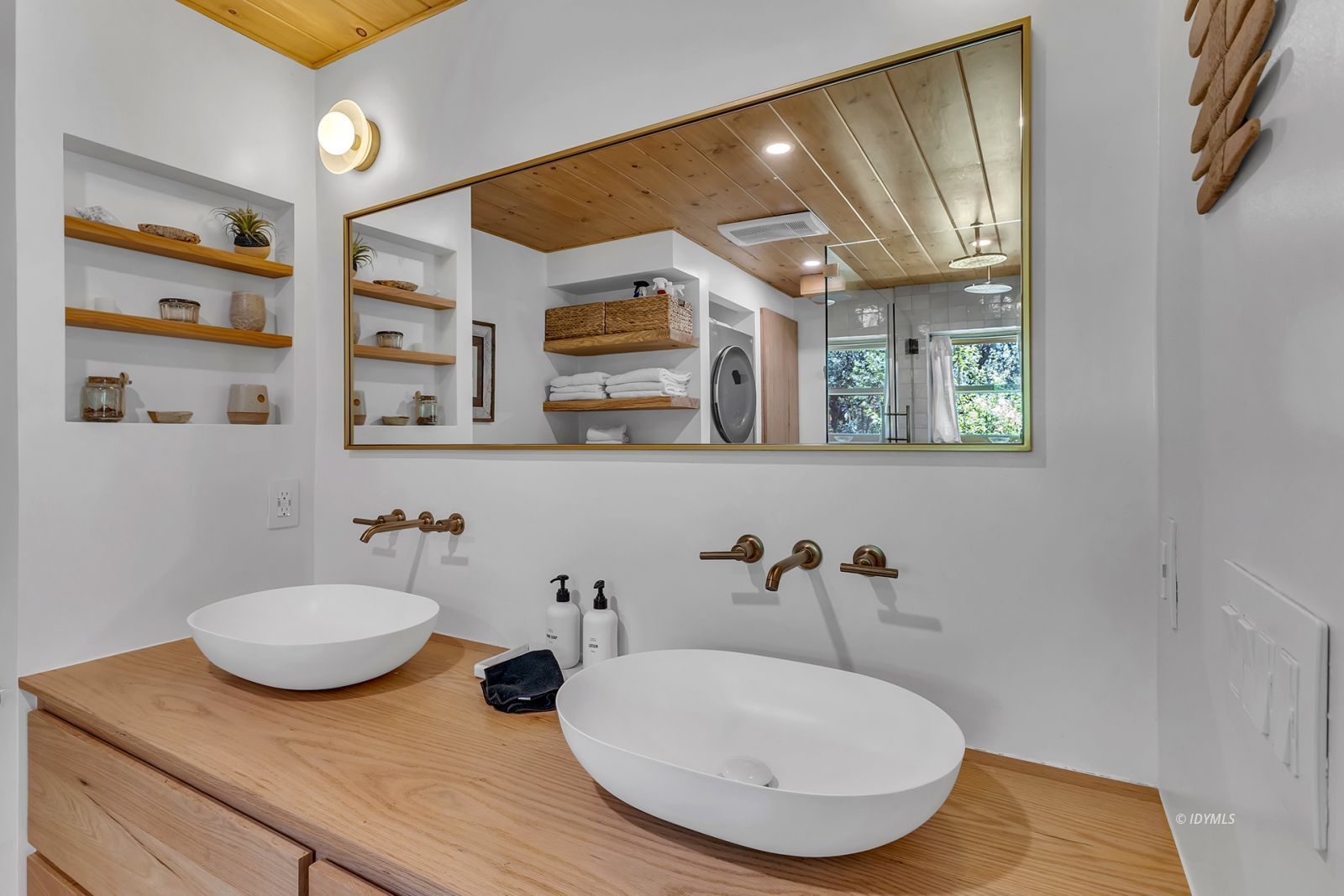 Property Photo 60