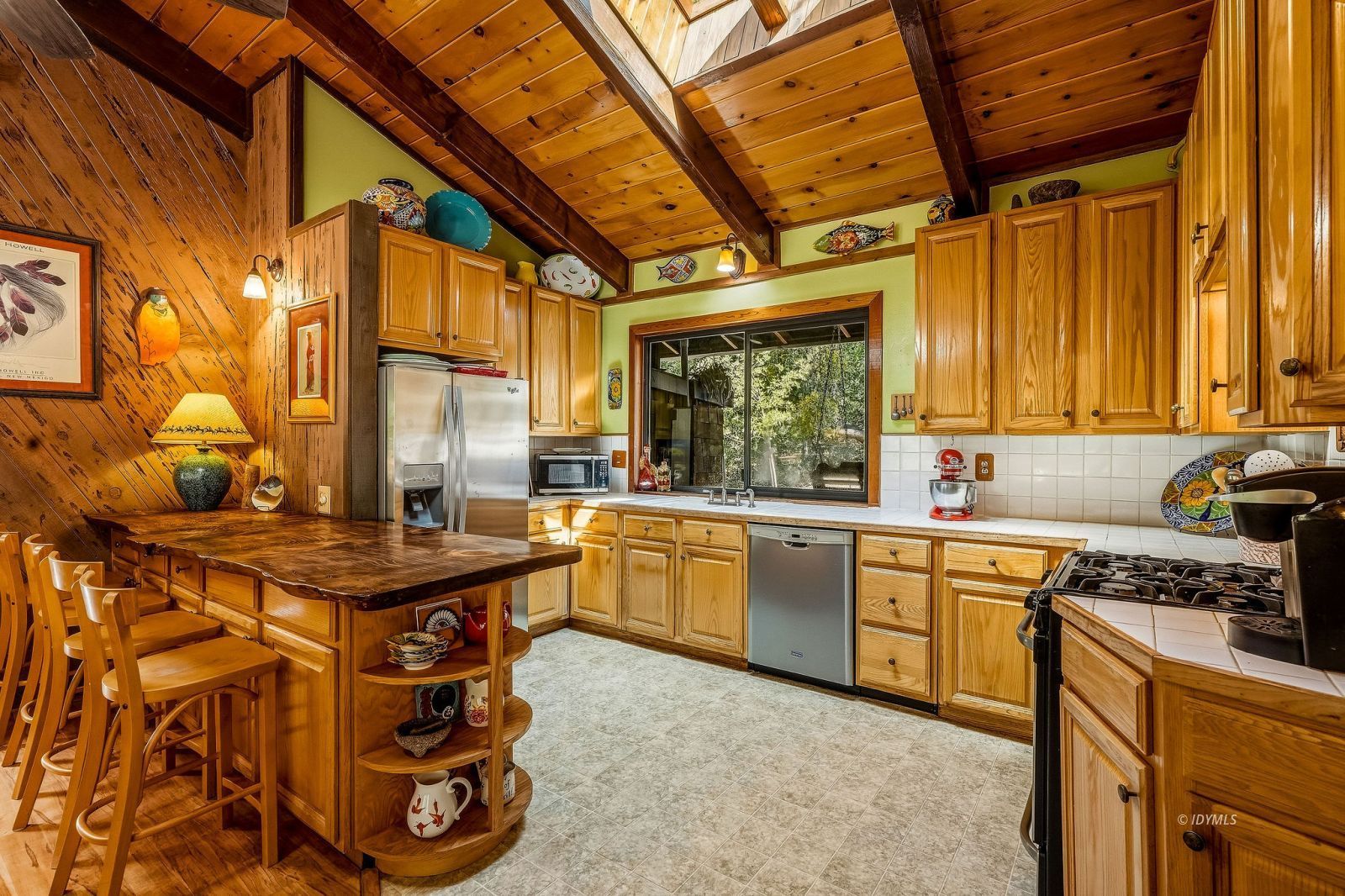 Property Photo 9