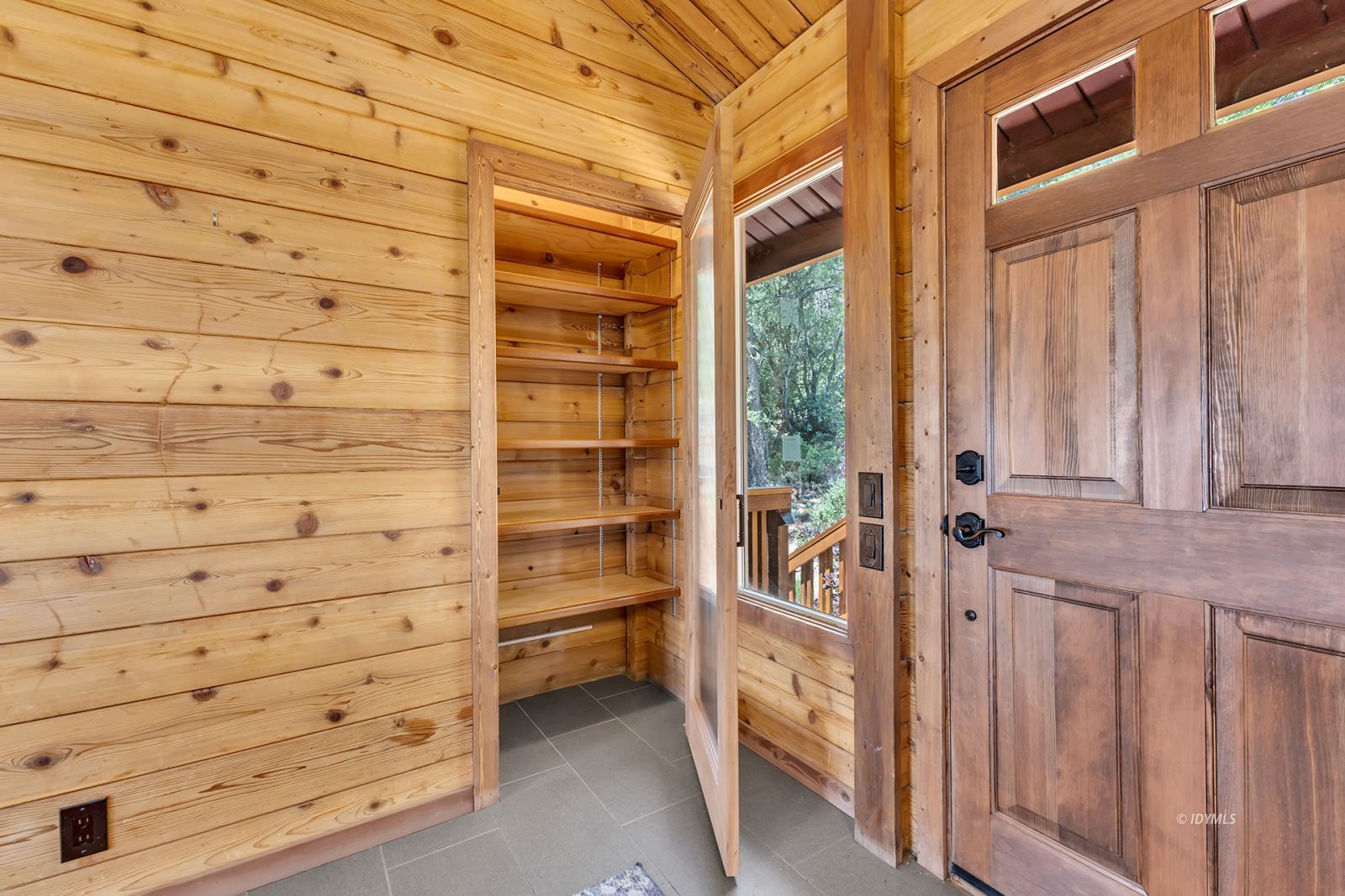 Property Photo 24