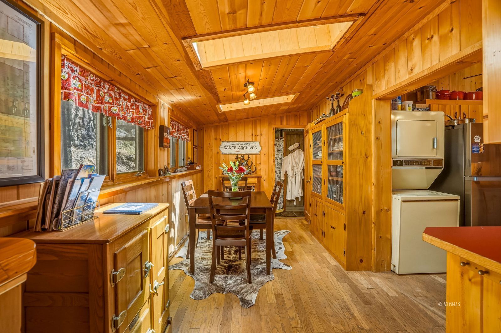 Property Photo 23