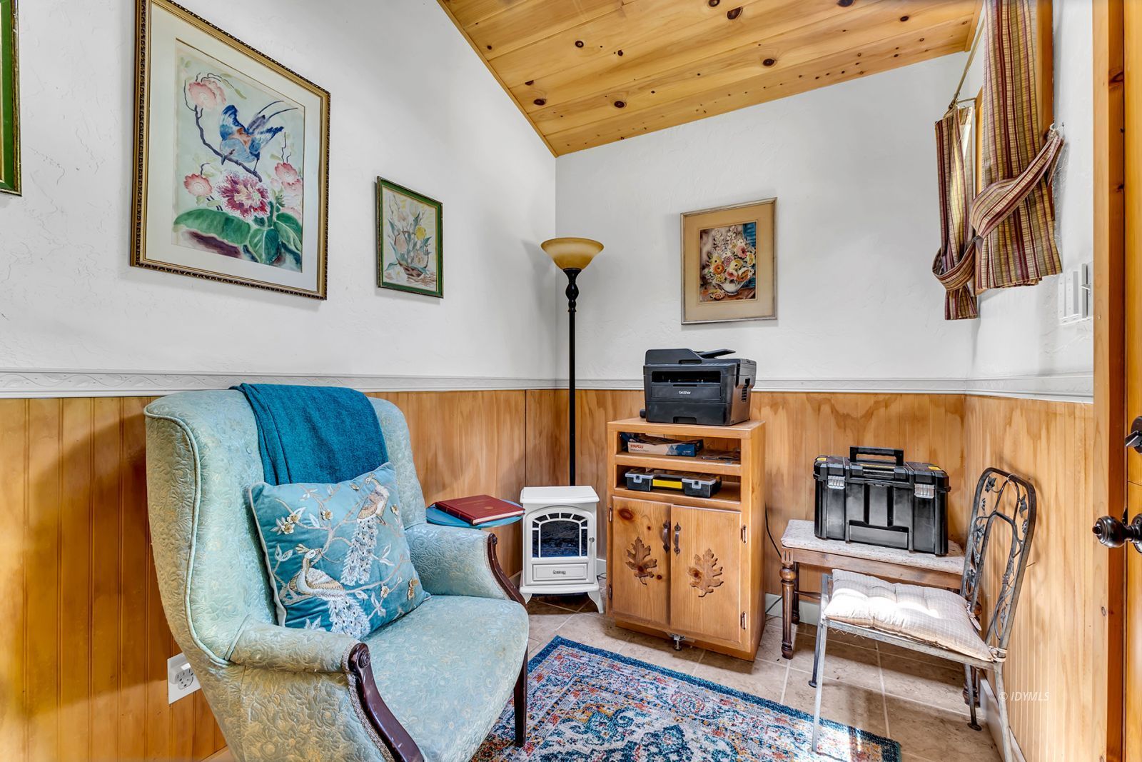 Property Photo 35