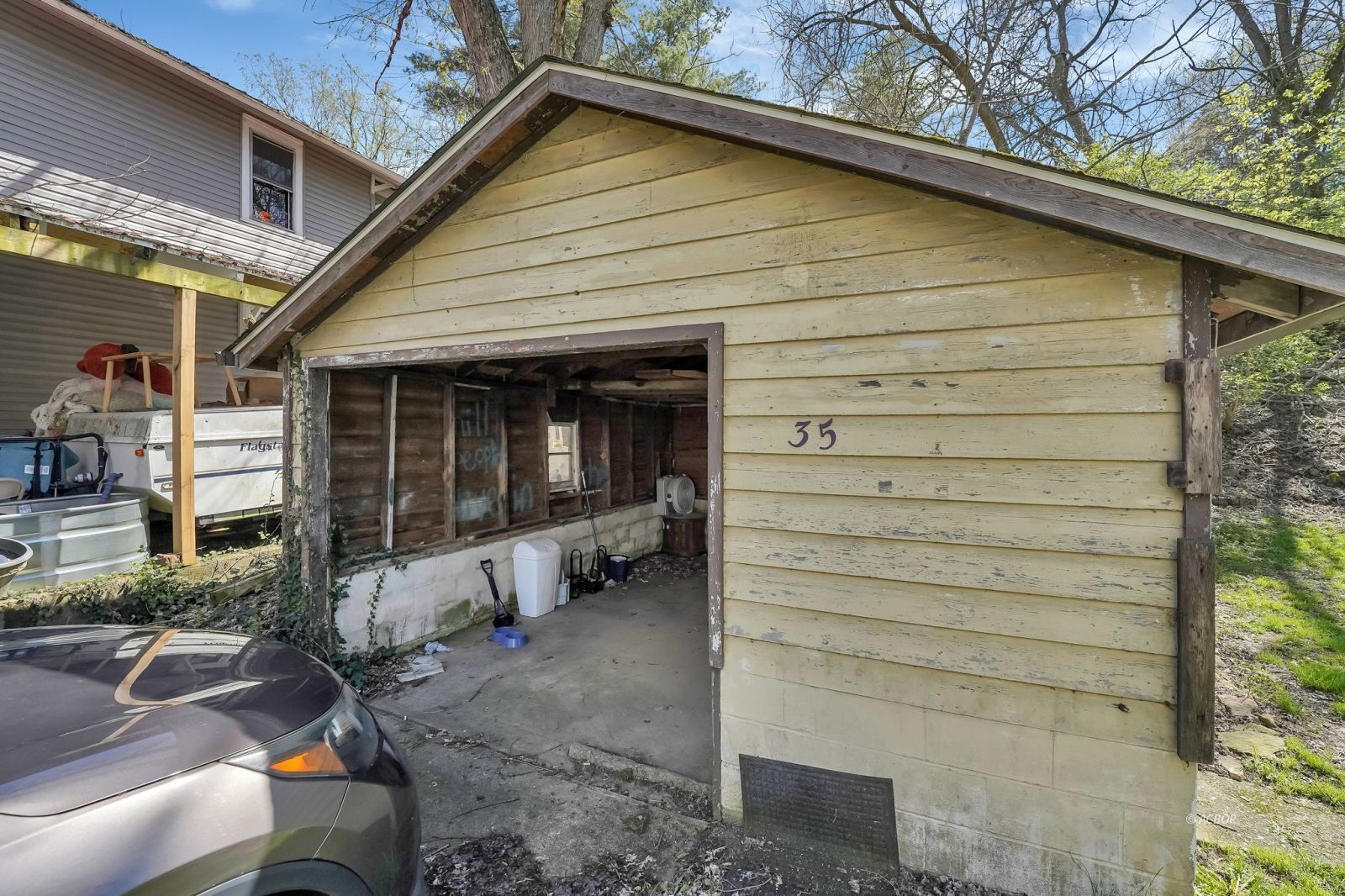 Property Photo 25