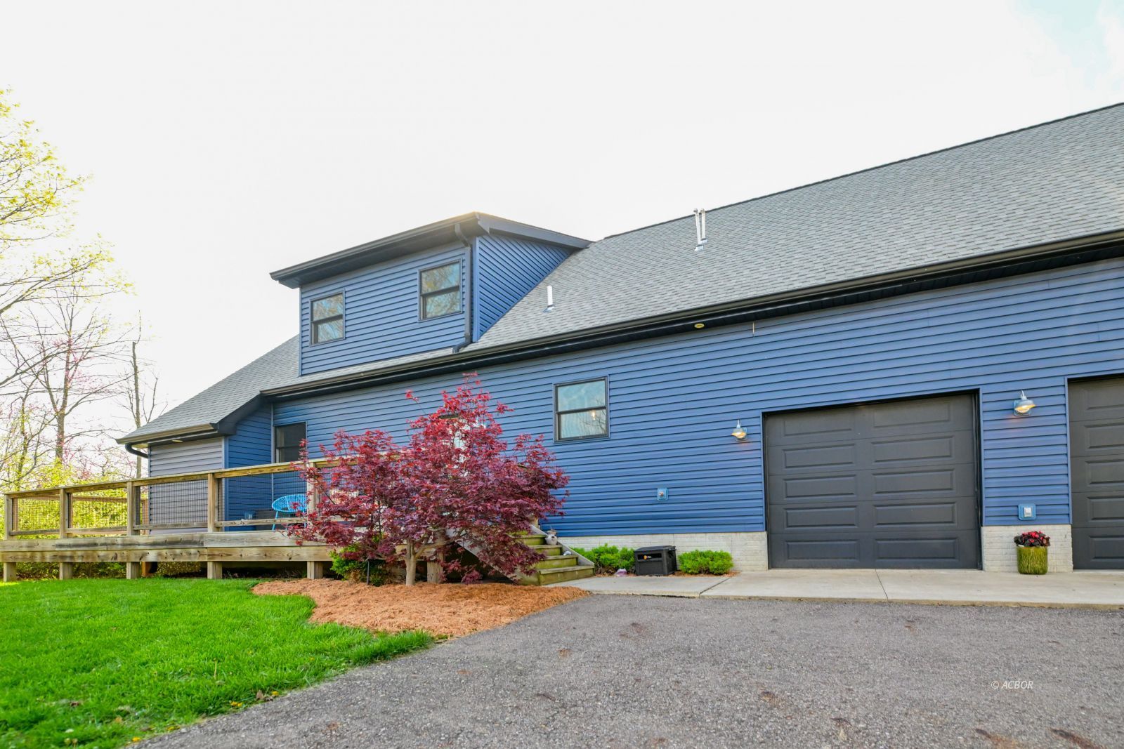 14 Old Peach Ridge Rd