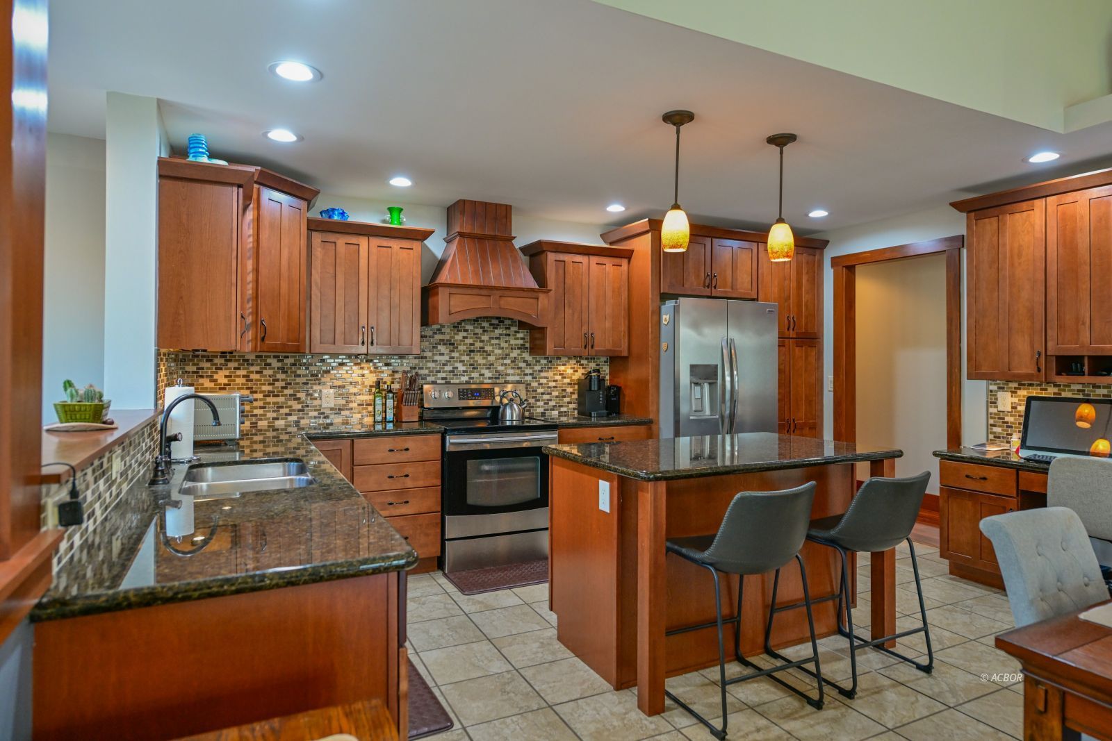 14200 Kincade