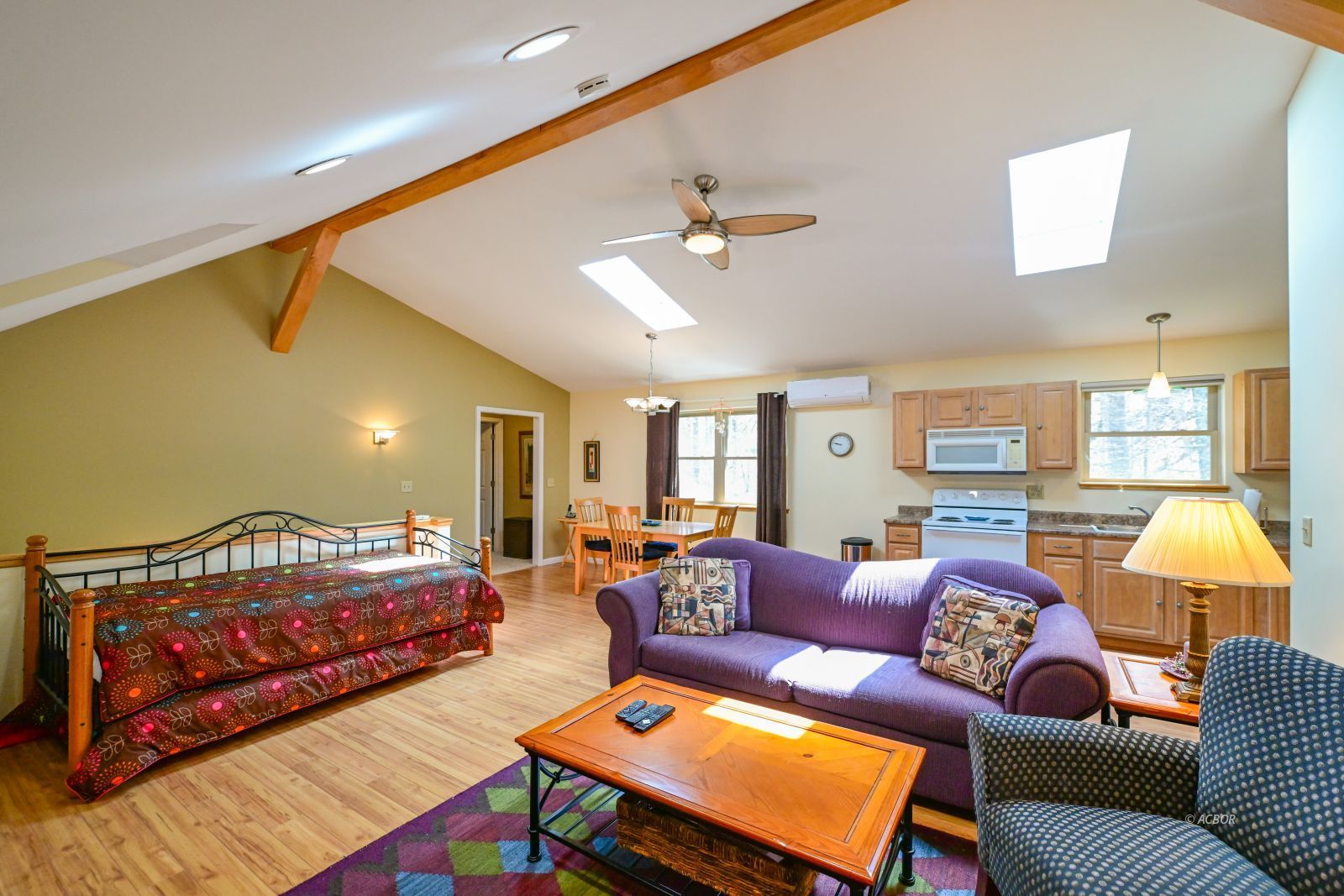 14200 Kincade