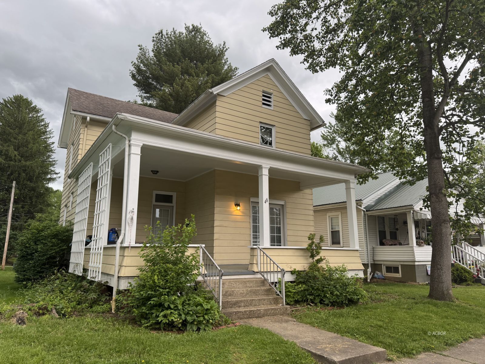 48 S May Ave