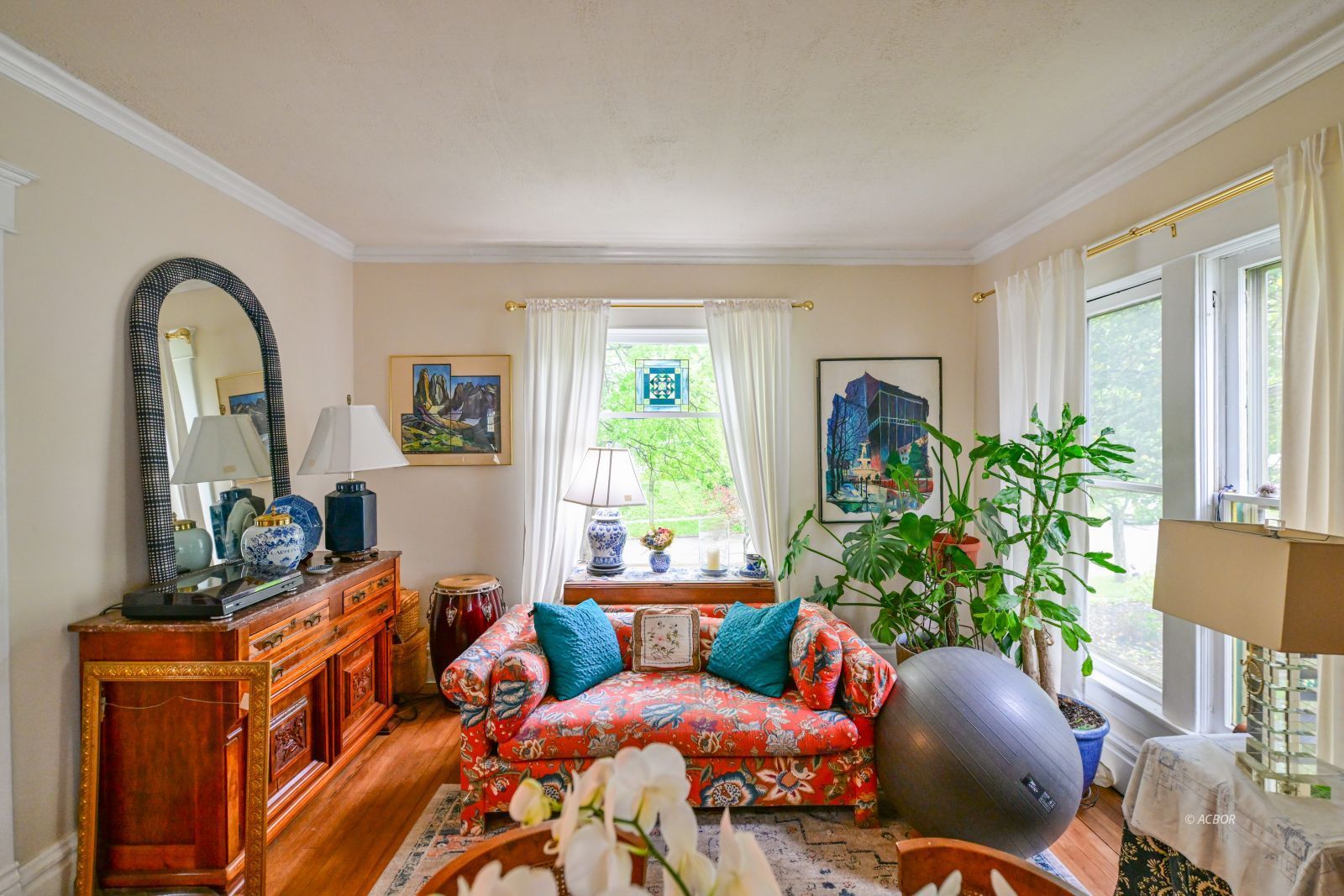 40 Morris Ave