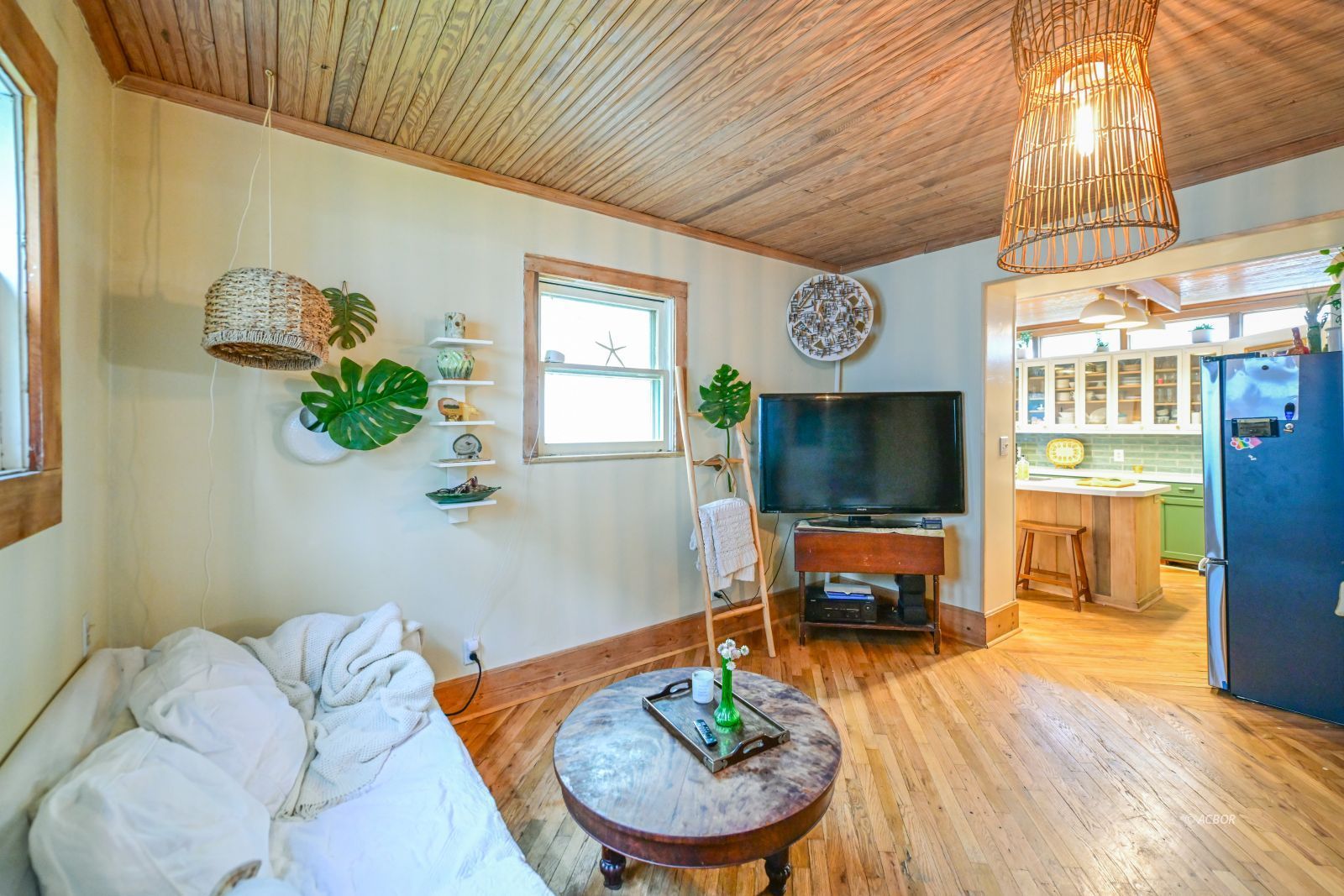 40 Morris Ave