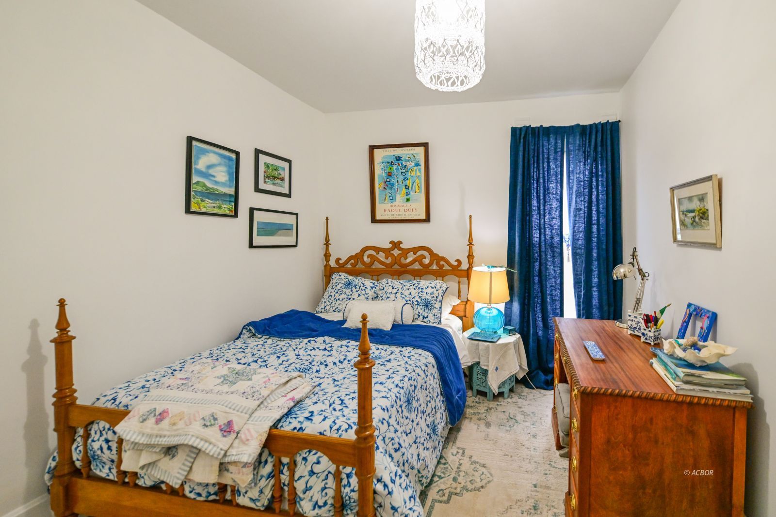 40 Morris Ave