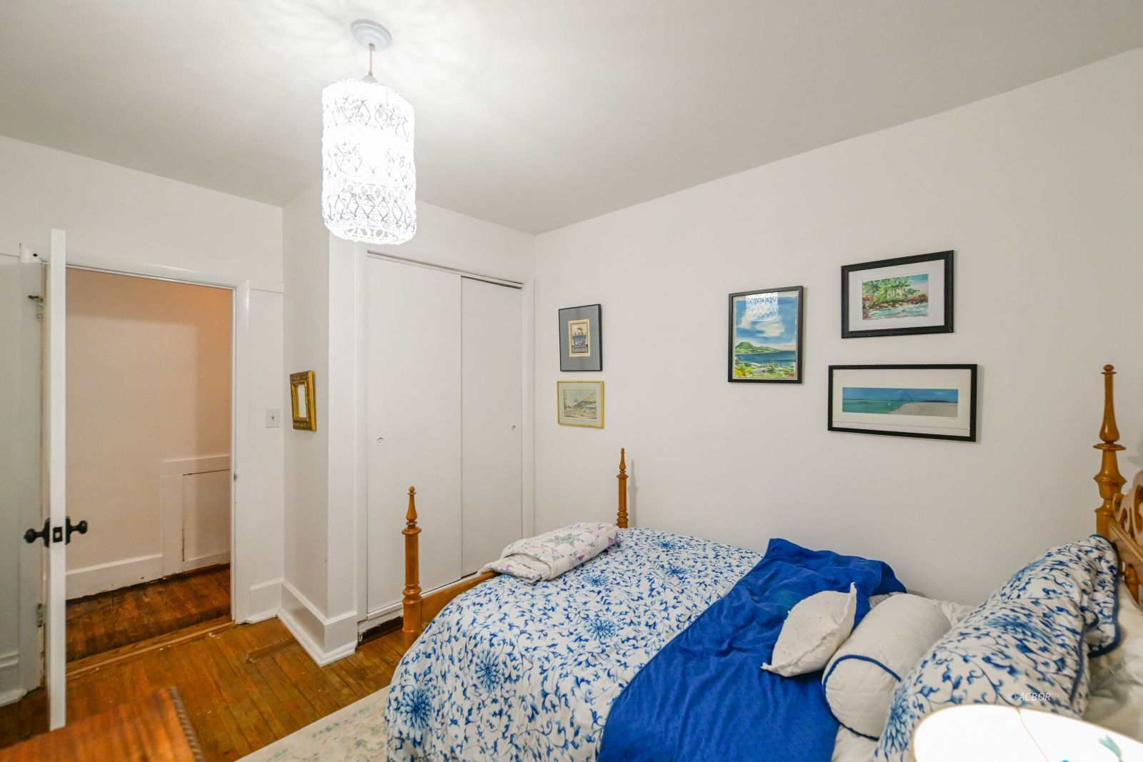 40 Morris Ave