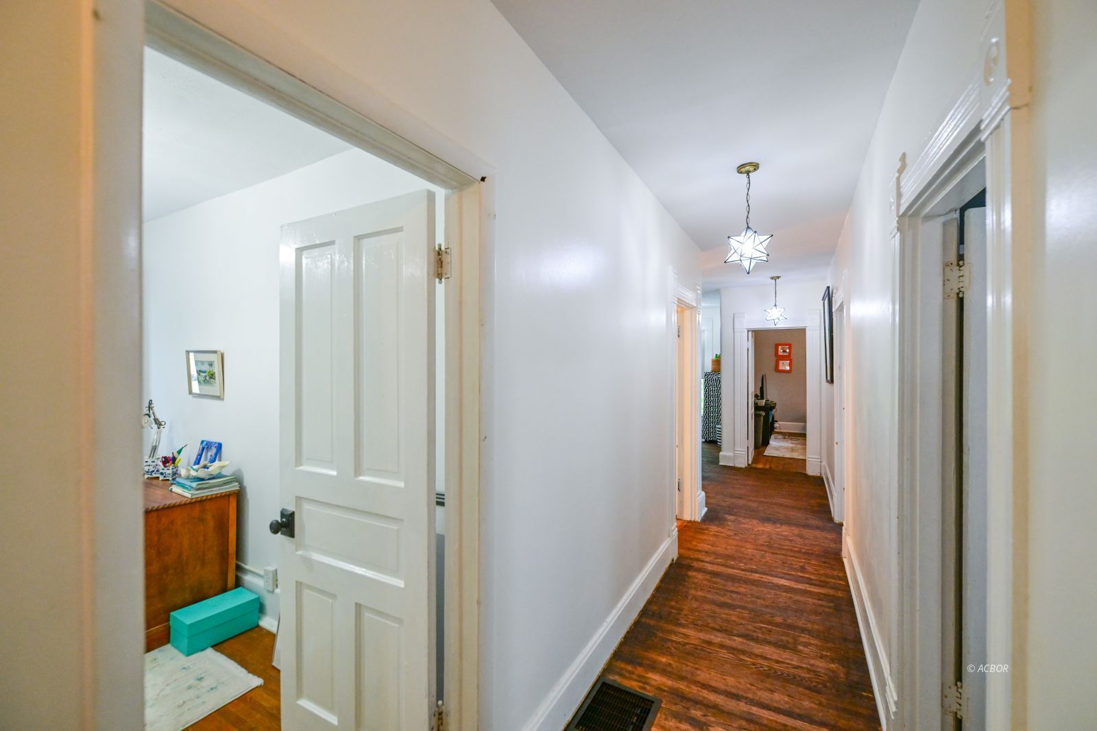 40 Morris Ave