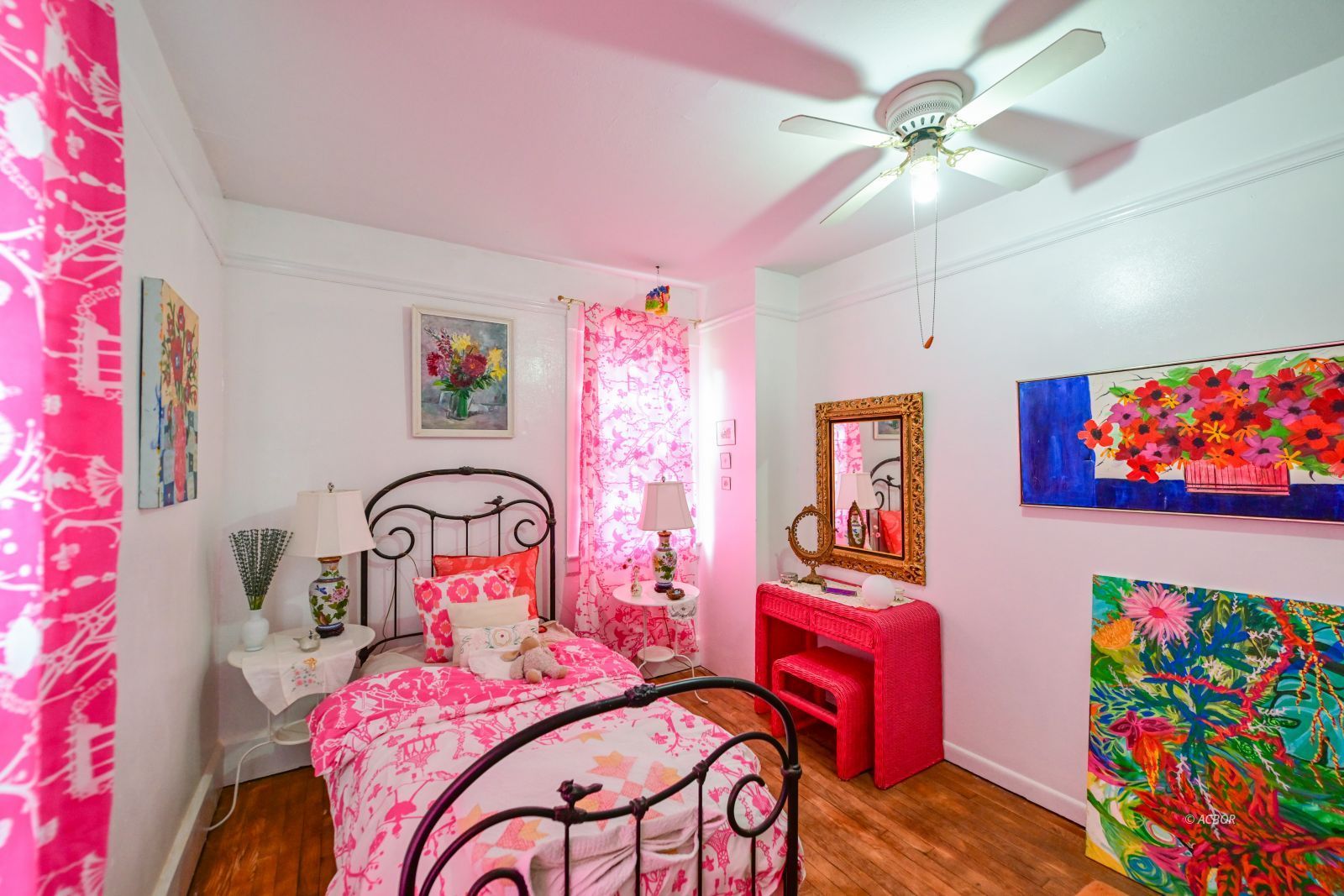 40 Morris Ave