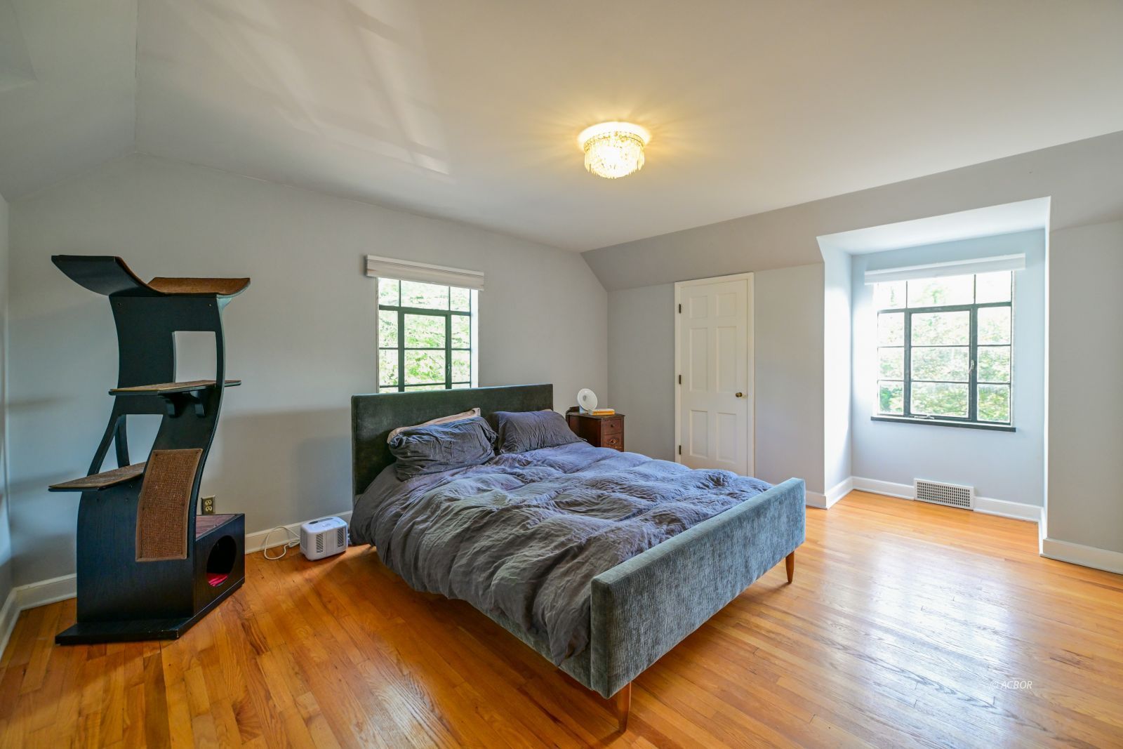 1 Northwood Dr