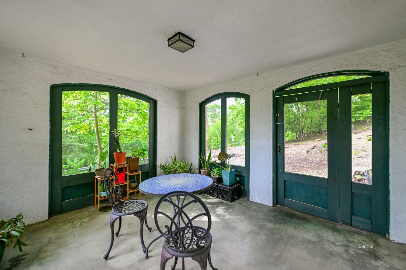 1 Northwood Dr