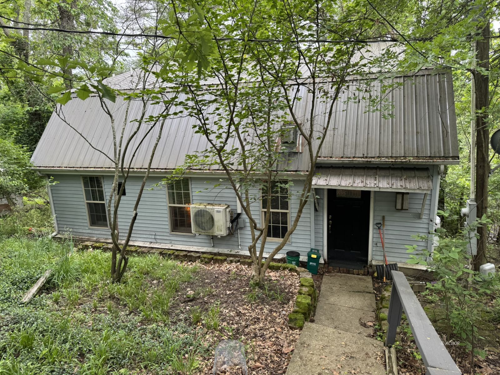 30 Hanlin Ave