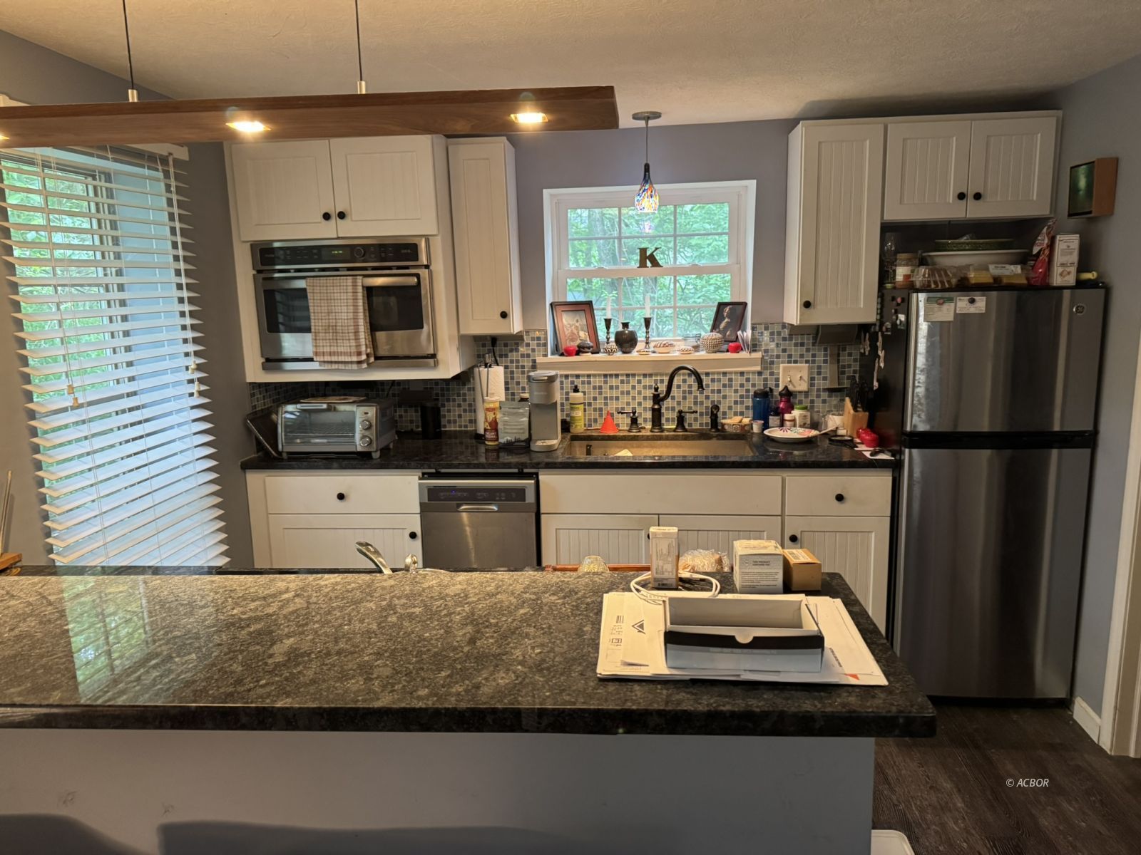 30 Hanlin Ave
