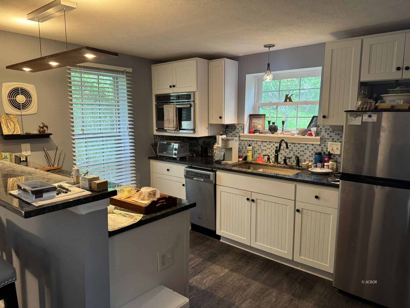 30 Hanlin Ave