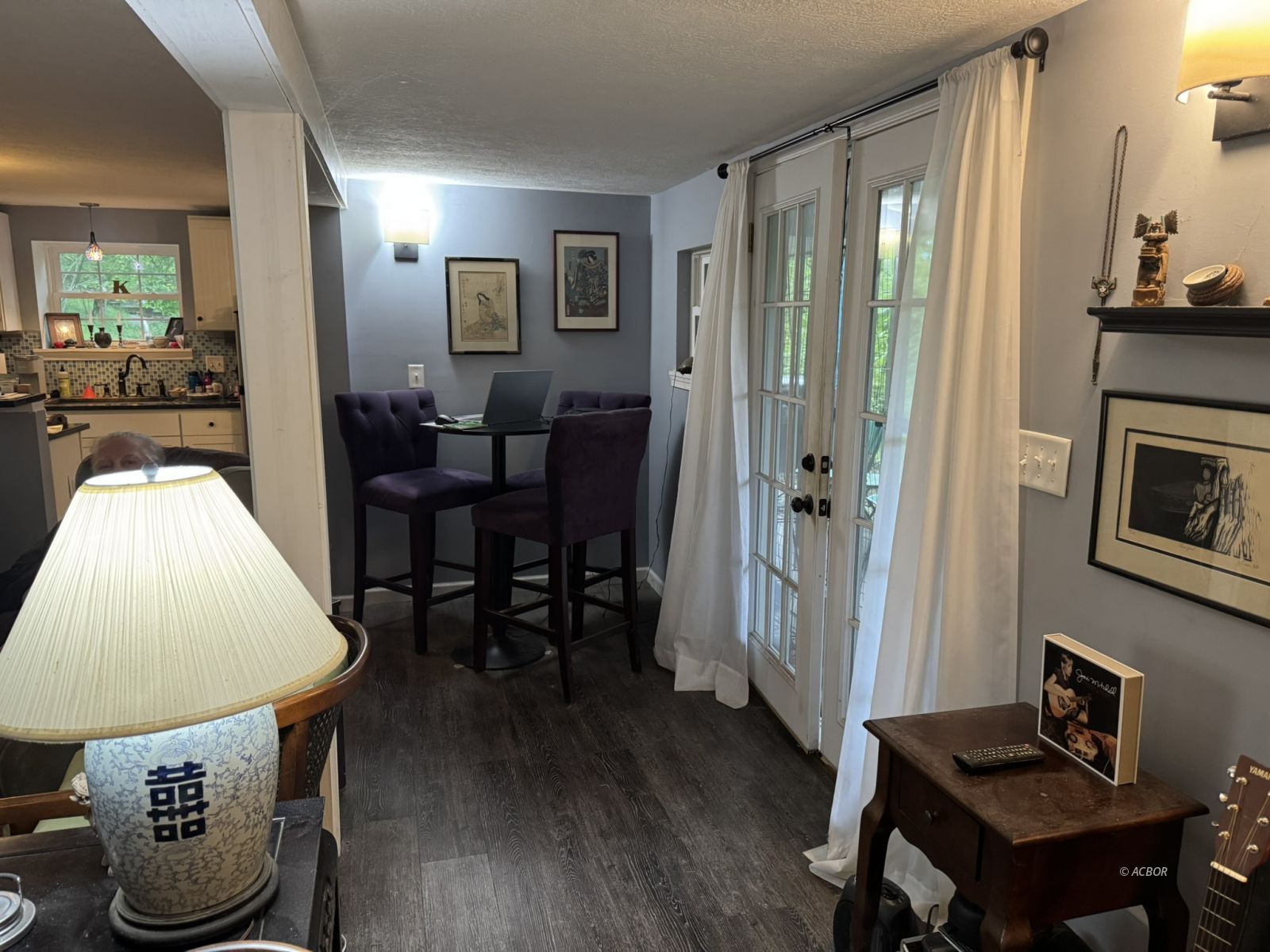 30 Hanlin Ave