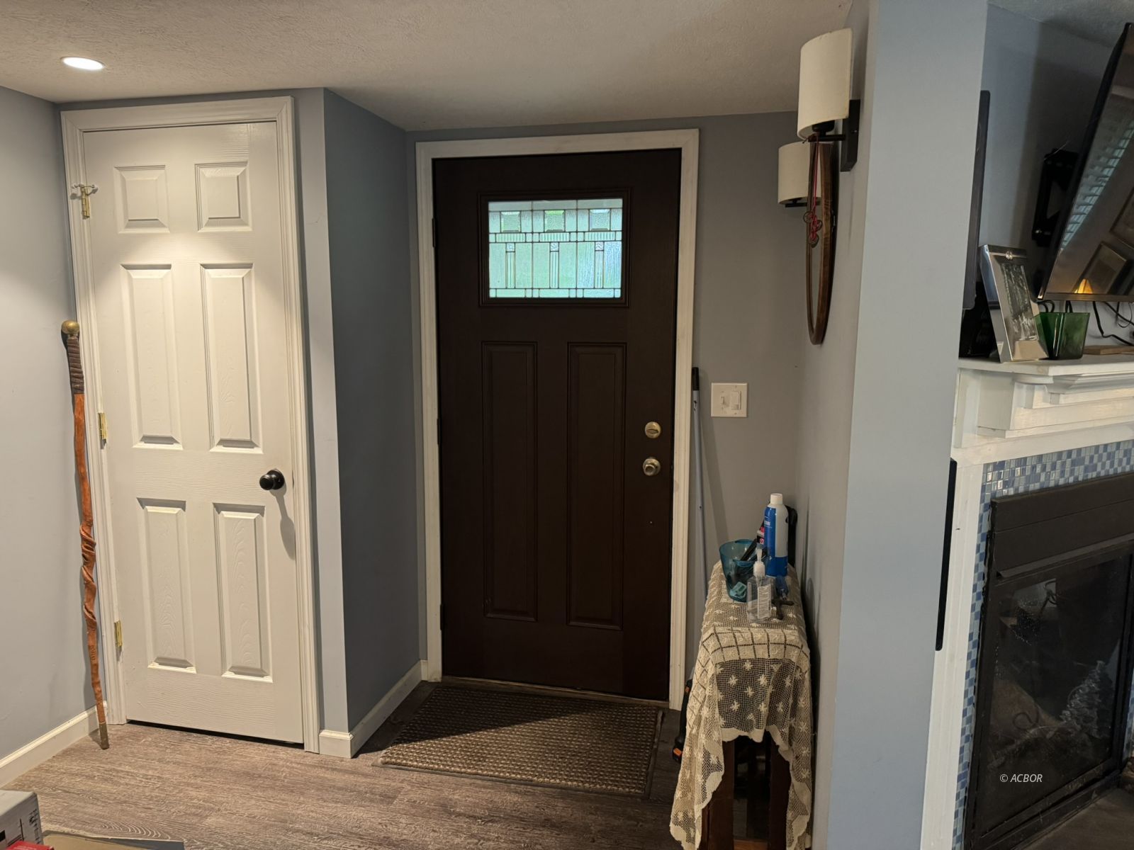 30 Hanlin Ave