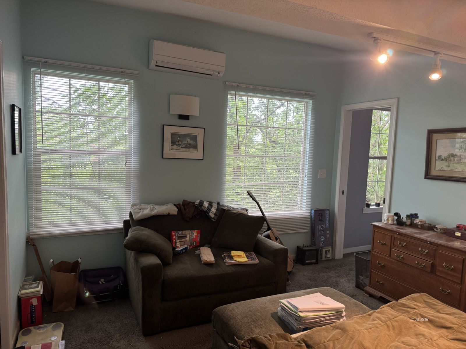 30 Hanlin Ave