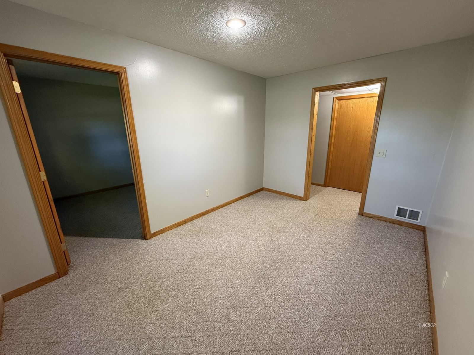 29525 State Route 143