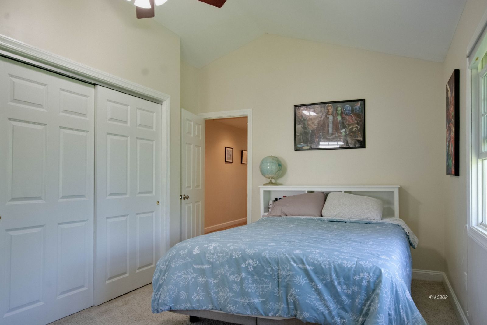7 Warwick Ln
