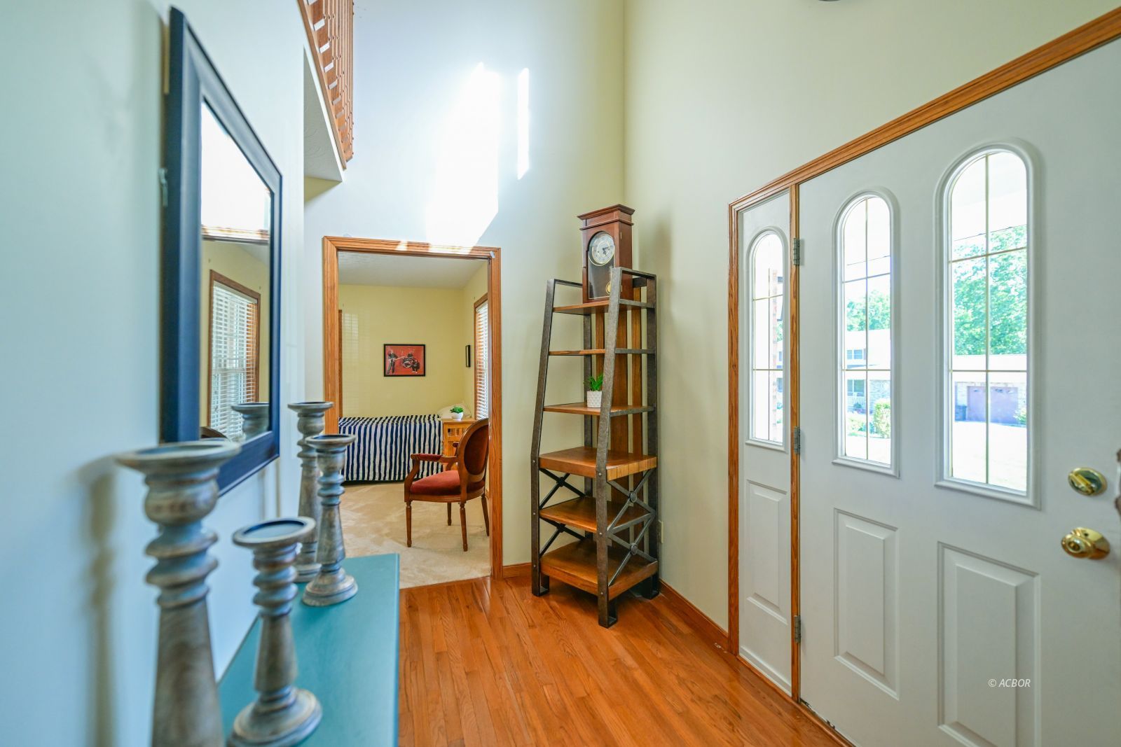 135 Lewis Pointe Dr