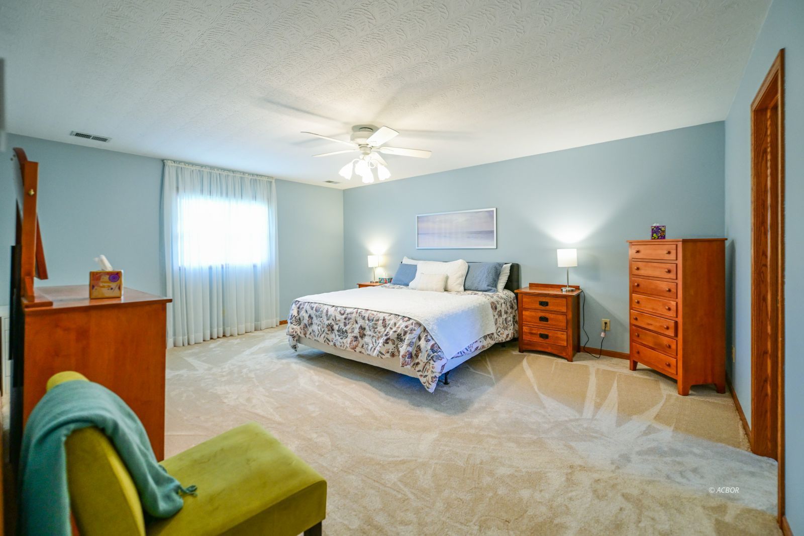 135 Lewis Pointe Dr