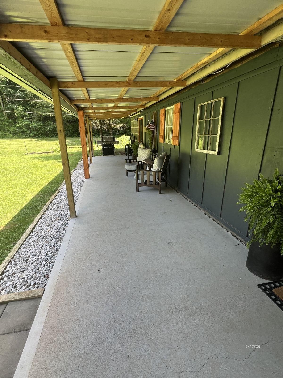 Property Photo 28