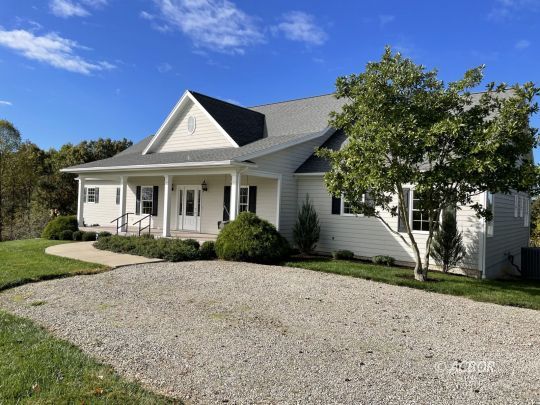feature listing property photo