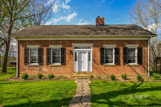 feature listing property photo