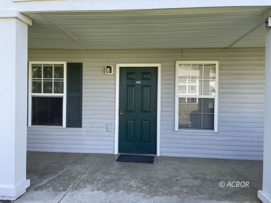 feature listing property photo