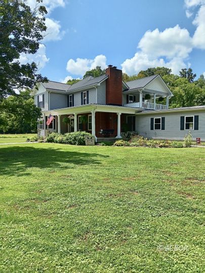 feature listing property photo