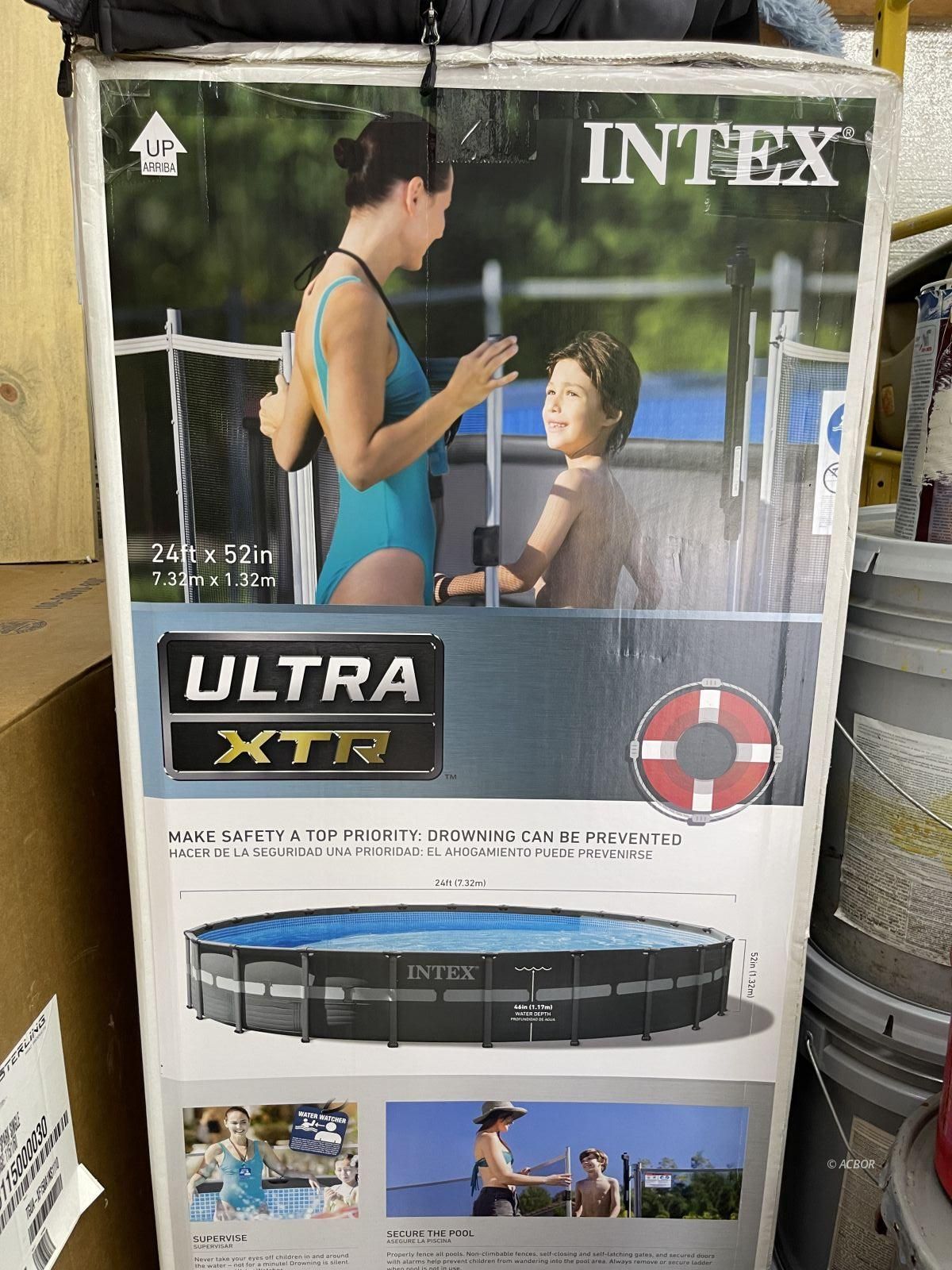 New Pool for back yard stays with house