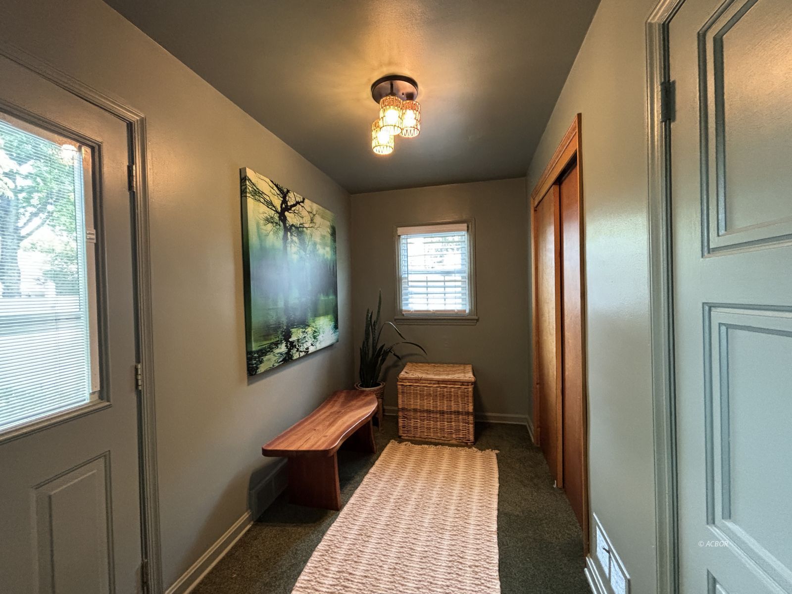 163 Morris Ave