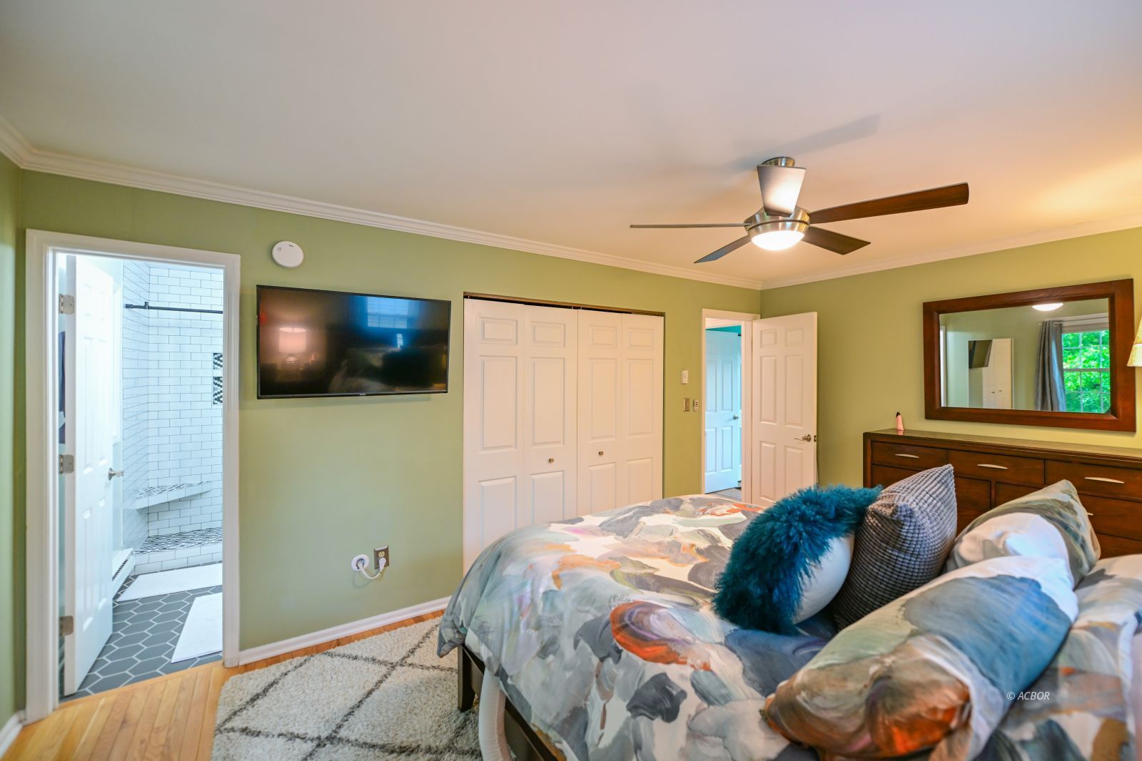 328 Carroll Rd