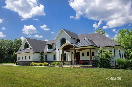 feature listing property photo