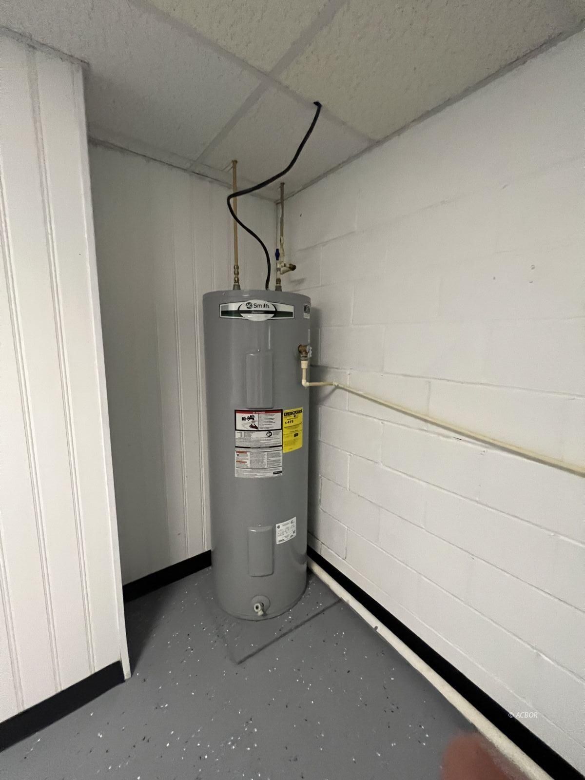 hot water tank