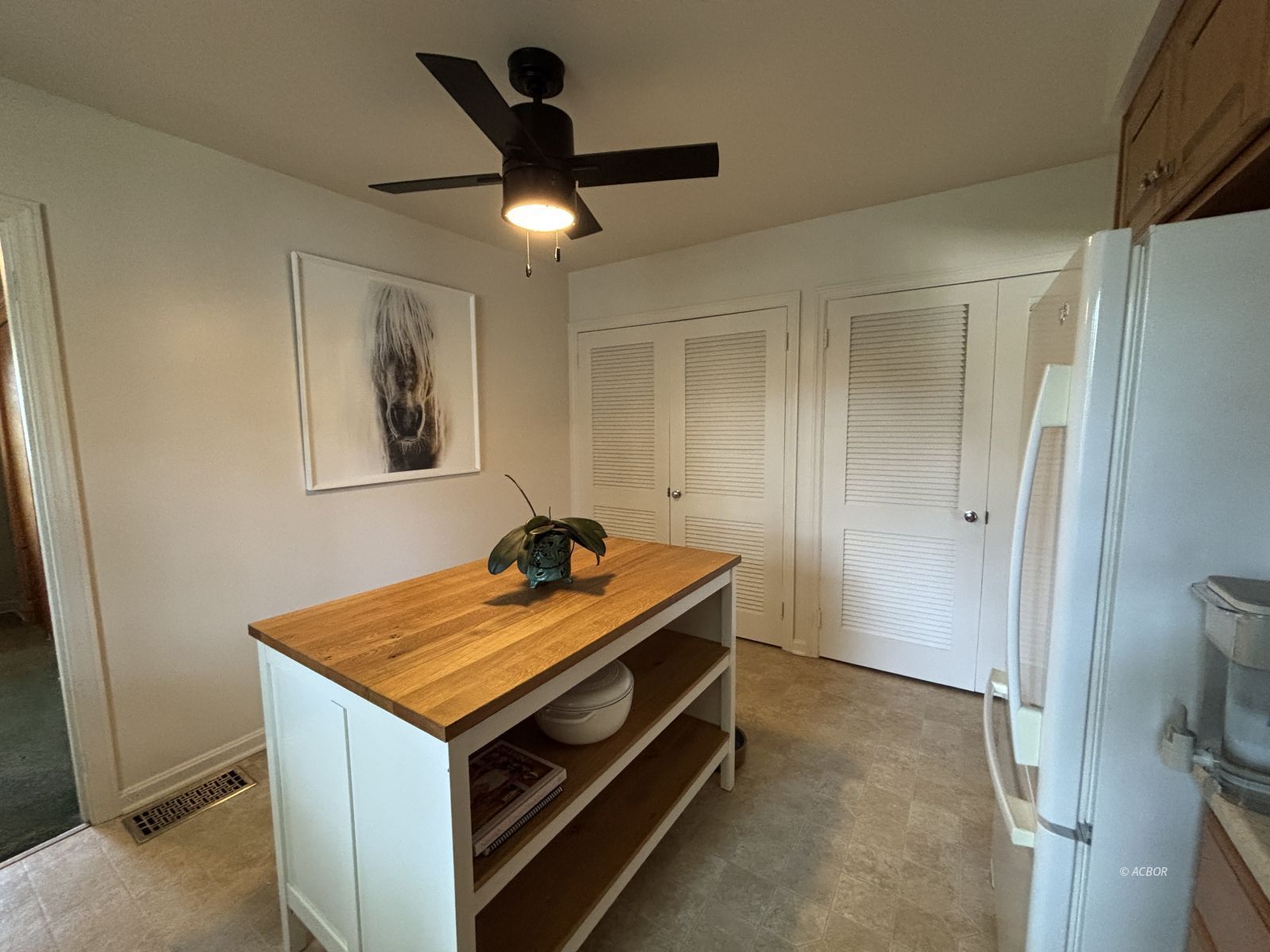 163 Morris Ave