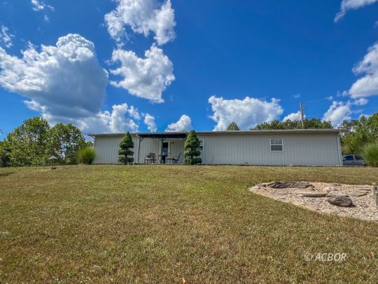 feature listing property photo