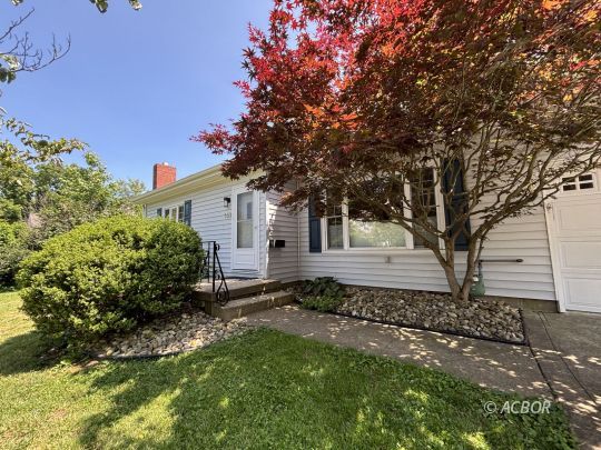 feature listing property photo