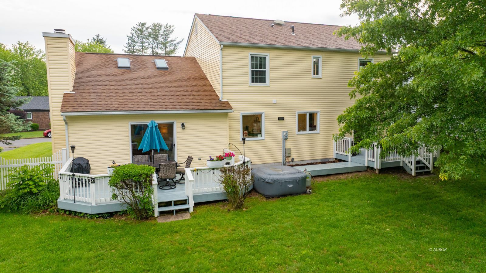 328 Carroll Rd