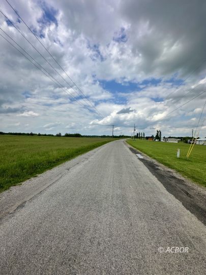 feature listing property photo